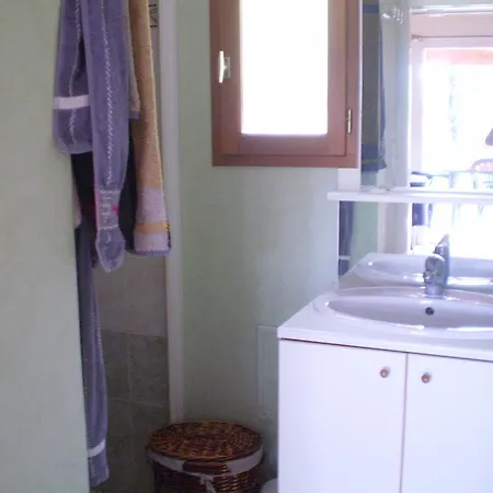 Les Roziers Holiday home