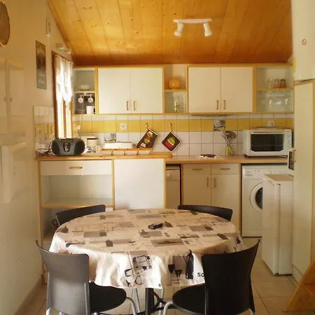 Holiday home Les Roziers *